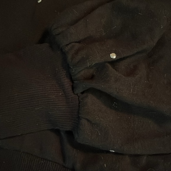 Sweater - Picture 2 of 2